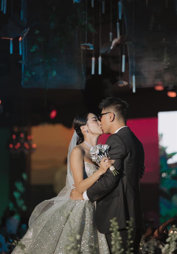 Hot girl Người Ấy Là Ai tổ chức chuỗi đám cưới khủng với đạo diễn-6