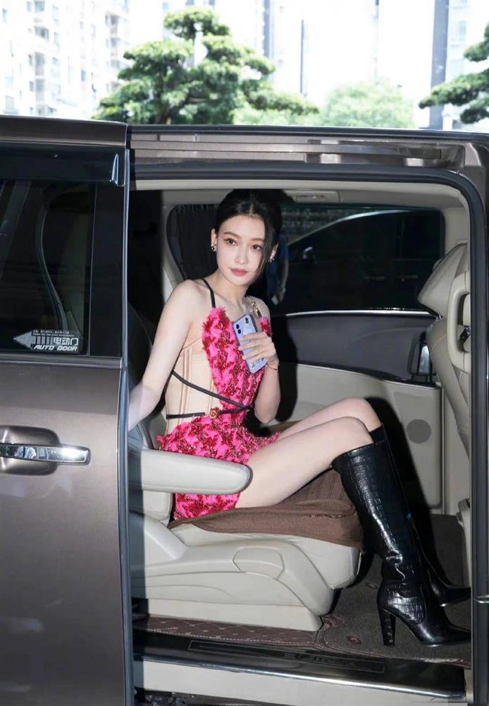 Tôn Di đẹp xuất sắc qua CAM thường, thăng hạng sau ly hôn-6