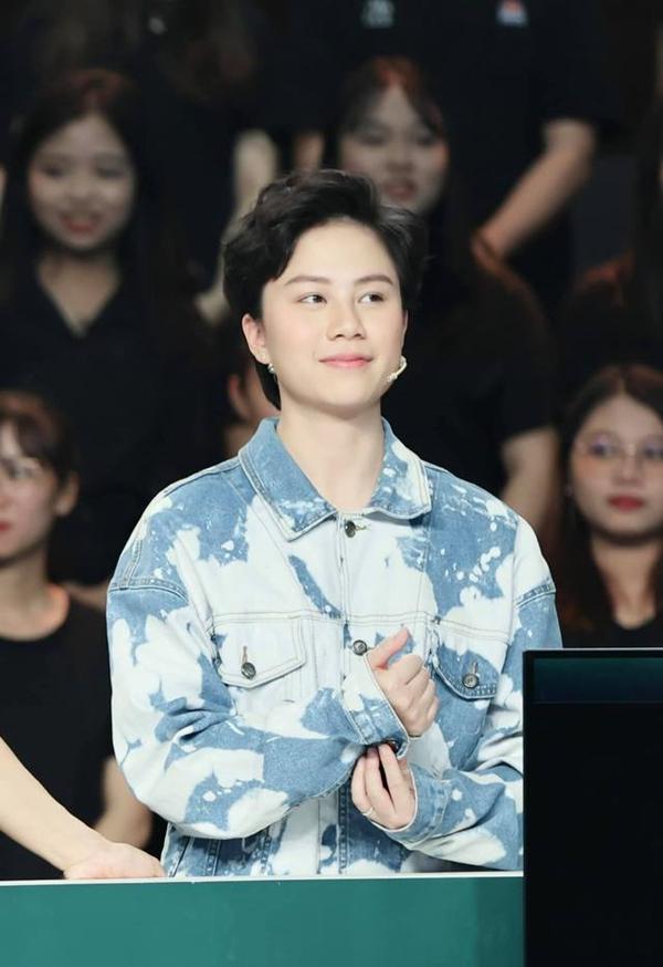 Ánh Dương của Về Nhà Đi Con sau 3 năm: Ngoại hình thu hút, sự nghiệp đáng trông đợi-6