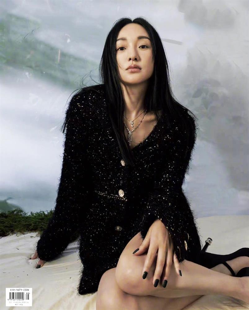 Châu Tấn ngầm xác nhận yêu nam ca sĩ kém 13 tuổi-1