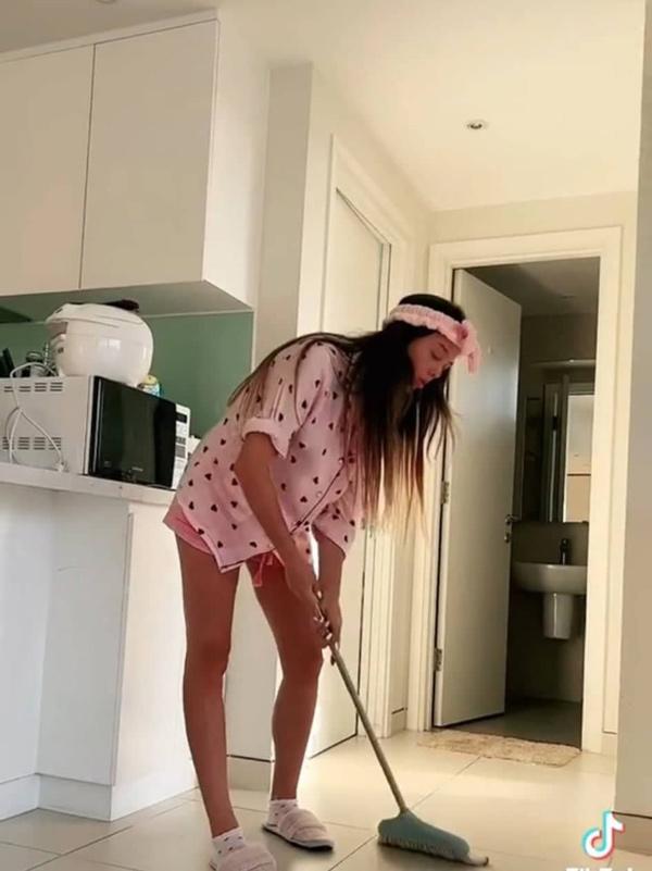 Khoe vợ bầu chăm chỉ, Bùi Tiến Dũng lại tung ảnh dìm hàng-3