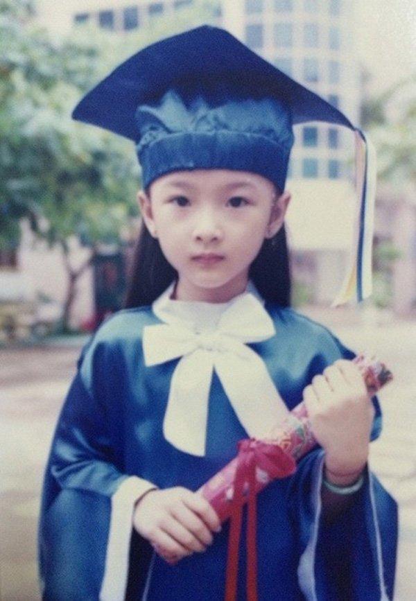Angela Phương Trinh hồi 5 tuổi chuẩn hot girl nhí từ bé-6