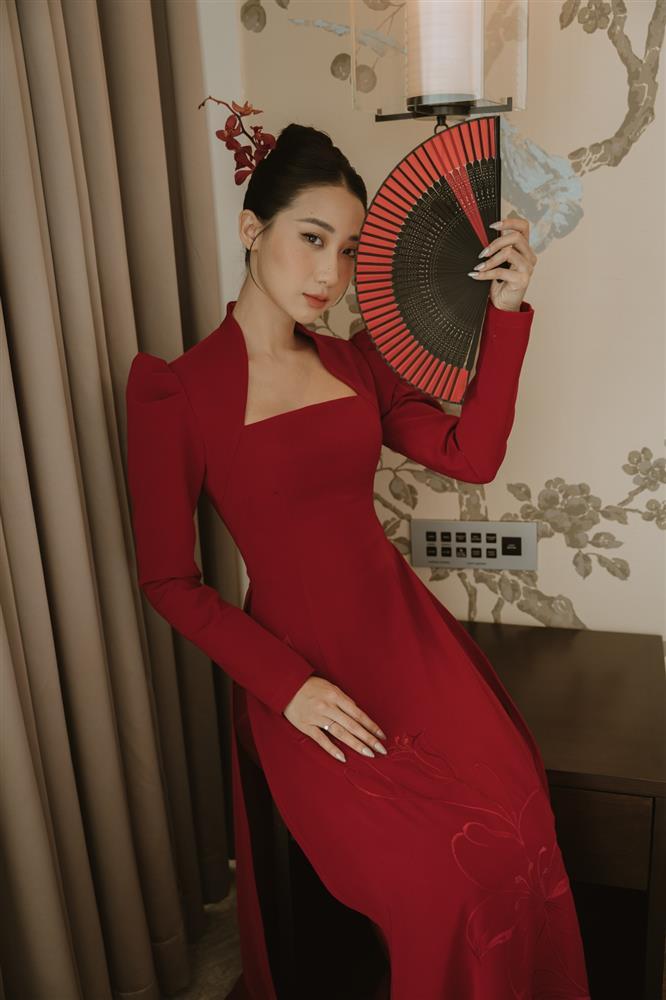 Hot girl Kiều Ly Phạm diện hai áo dài cưới gần 22 triệu đồng-5
