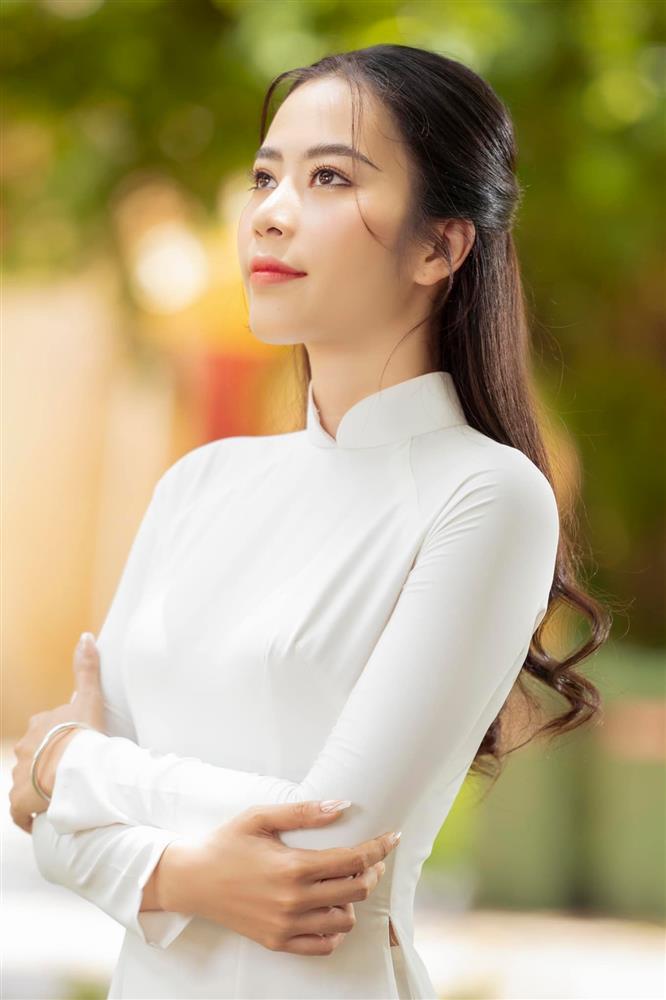 Nam Em bán vương miện hoa khôi, BTC nói gì?-4