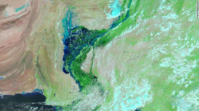 Đáng sợ như lũ lụt Pakistan: Từ đồng bằng thành hồ nội địa 100 km-1