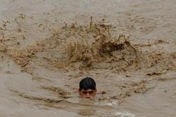 Đáng sợ như lũ lụt Pakistan: Từ đồng bằng thành hồ nội địa 100 km