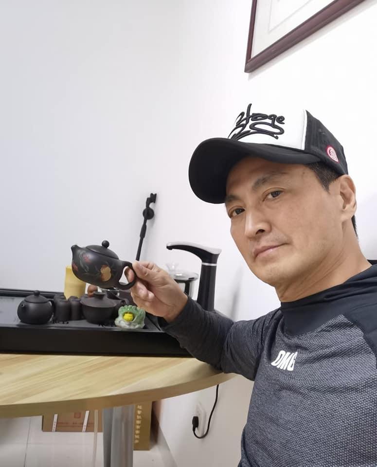 Những đại hiệp đa tình về già không con cái, không bóng hồng gần gũi-2