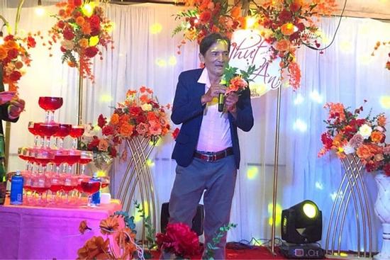 Không chỉ chạy show hát đám cưới, diễn viên Thương Tín còn đóng phim