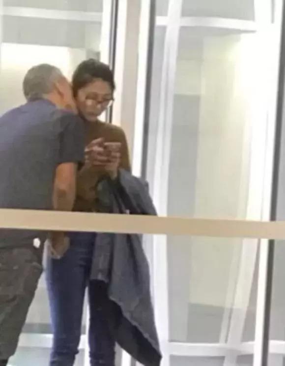 Ngọc Quyên hiếm hoi khoe ảnh sánh đôi bạn trai Tây-8