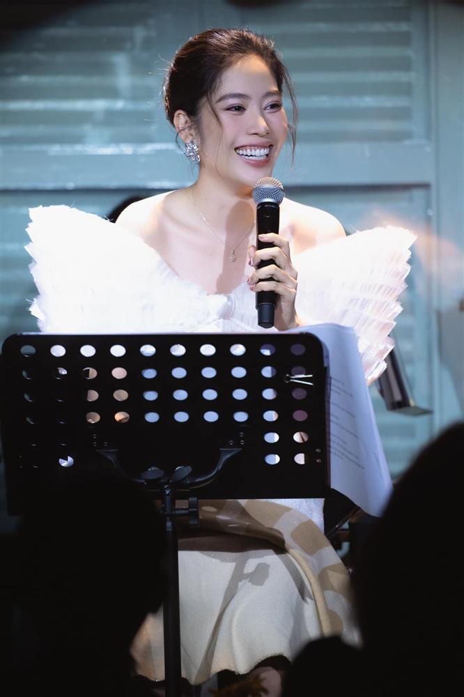 Nam Em mong được hát nhạc buồn, biết lý do càng thương hơn-4