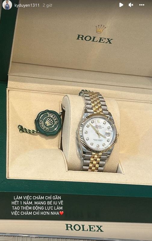 Nghỉ lễ 2/9, Kỳ Duyên - Minh Triệu sắm đồng hồ đôi giá vài trăm triệu-4