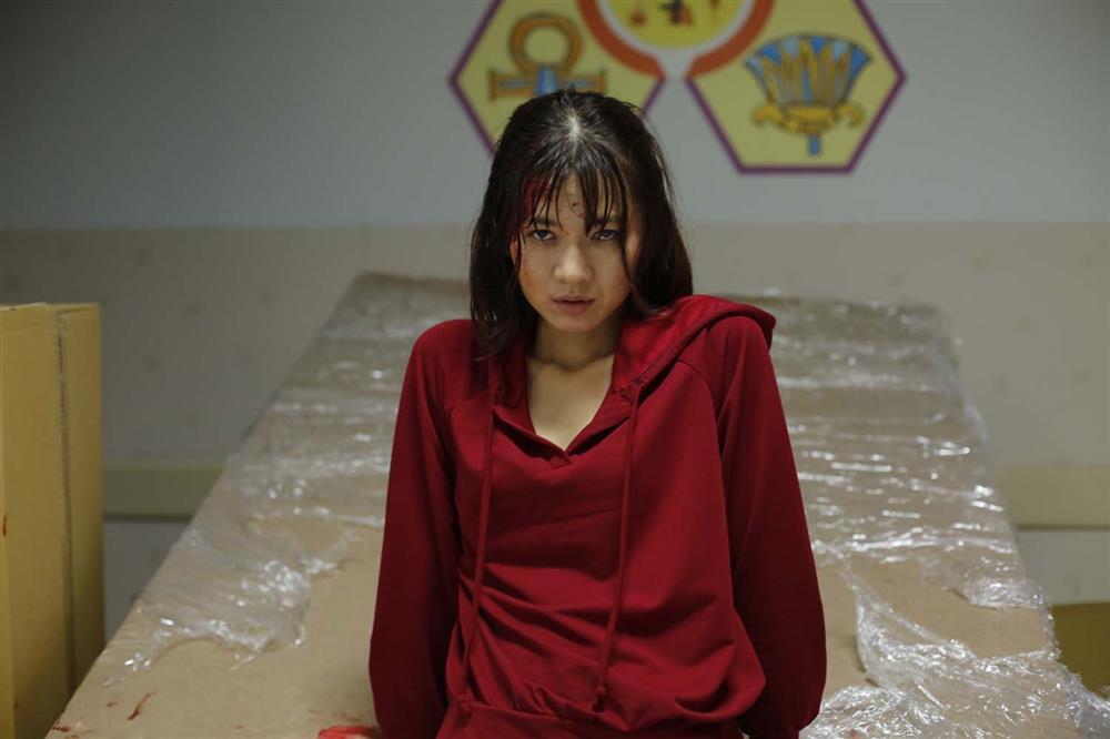 Phương Anh Đào tỏa sáng trong phim Vô Diện Sát Nhân-6