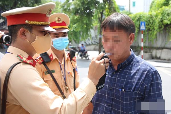 Ngày thứ 2 nghỉ lễ 2/9: 16 vụ tai nạn giao thông, 10 người tử vong-2