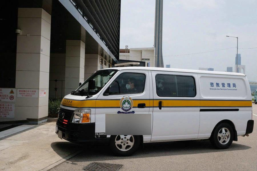 Tỷ phú sòng bài Châu Trác Hoa ra tòa-1