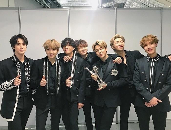 Hàn Quốc gặp khó vì BTS-2