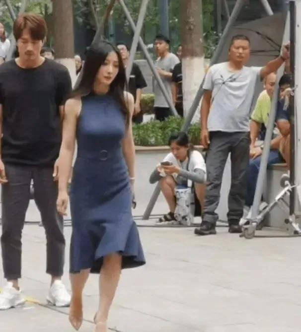 Sắc vóc nổi bật của người đẹp U50 Liễu Nham-1