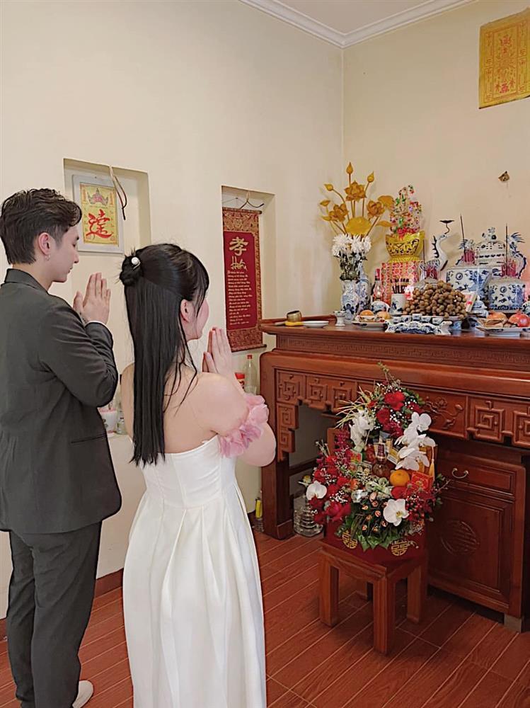 Bạn trai ca sĩ đến dạm ngõ, hot girl Bộ 3 Sát Thủ còn lâu mới cưới-2