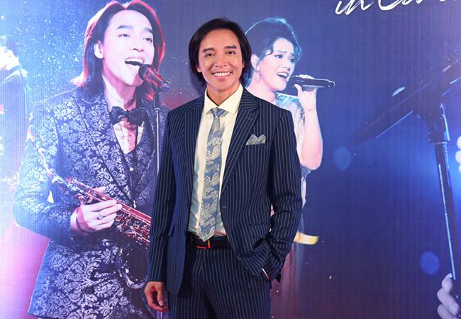 Việt Hương chân không dài, gợi cảm như hoa hậu, sao ông xã mê như điếu đổ?-1