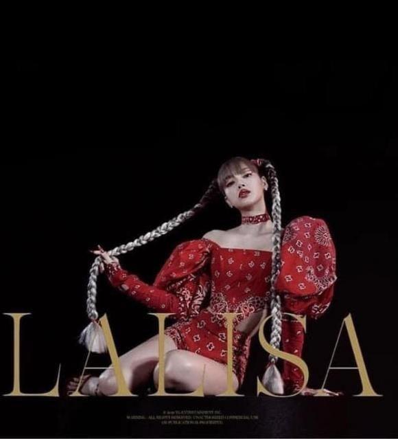 Chi Pu tranh thủ tung poster nhưng bị nghi đạo nhái Lisa BLACKPINK-3