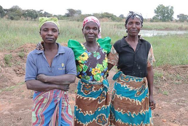 Vùng đất nơi con gái phải học yêu sớm, bố mẹ thuê trai trẻ ngủ với con-3