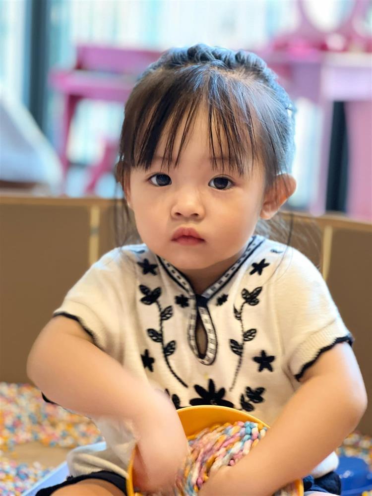 Tin showbiz Việt ngày 3/9: Diễm Hương nhiễm trùng đường ruột-3