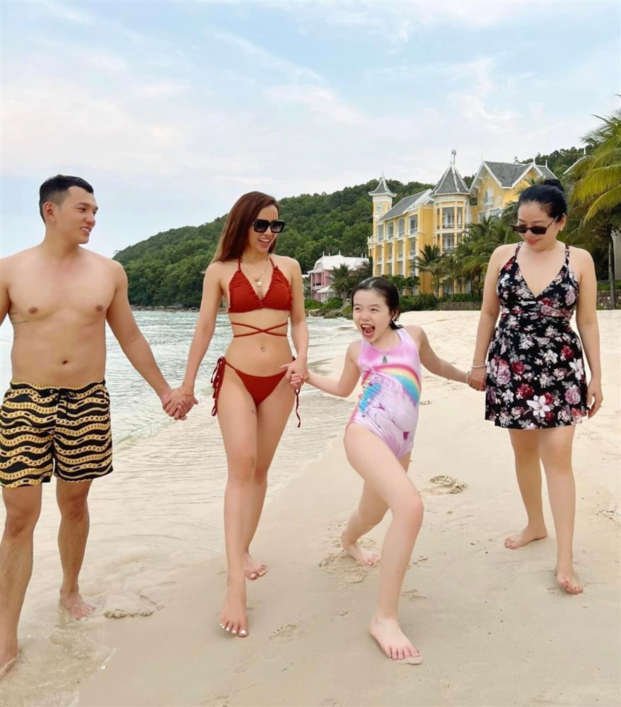 Tin showbiz Việt ngày 3/9: Diễm Hương nhiễm trùng đường ruột-9