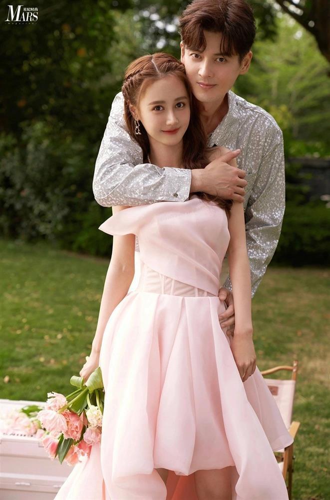 Quách Phẩm Siêu trục trặc với bạn gái kém 19 tuổi-1