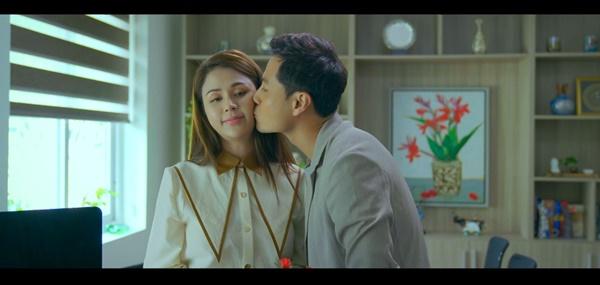 Nam diễn viên Việt cứ đóng phim với ai là bị đồn yêu người đó-7