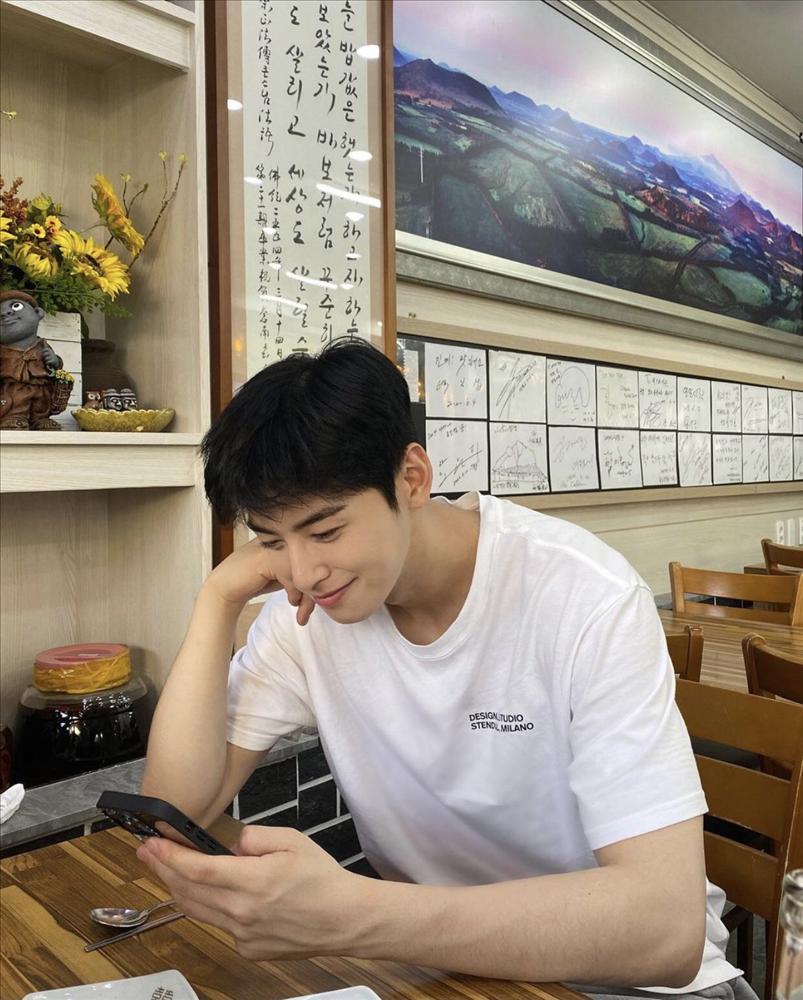 Không cần thử giọng, 6 idol Kpop được tuyển dụng ngay trên phố-1