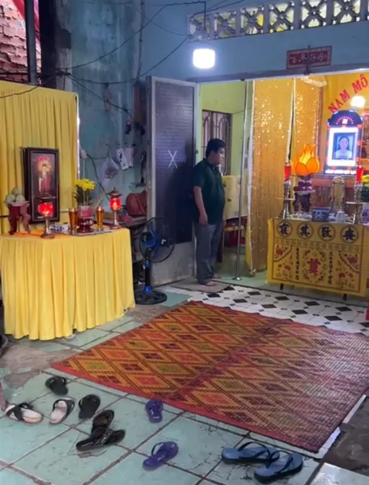 Tang lễ u buồn của cố người mẫu Châu Kim Sang-5