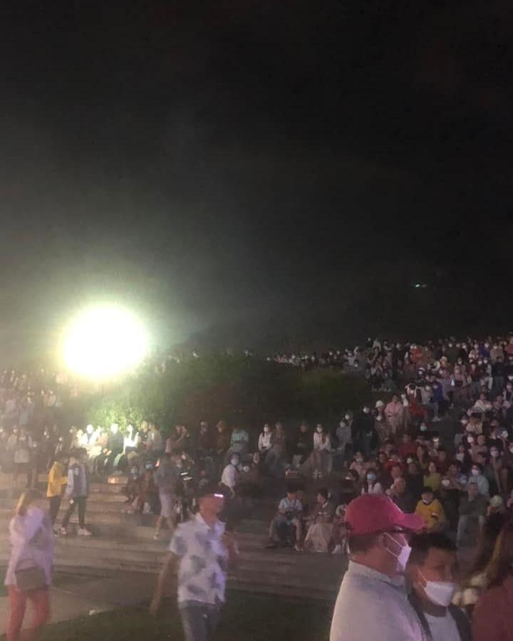 Biển người chen chúc ở quảng trường Đà Lạt cuối kỳ nghỉ lễ-4