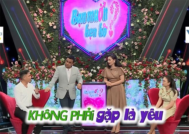 Thầy giáo quay xe trước cô nàng xinh đẹp chưa mảnh tình vắt vai-5