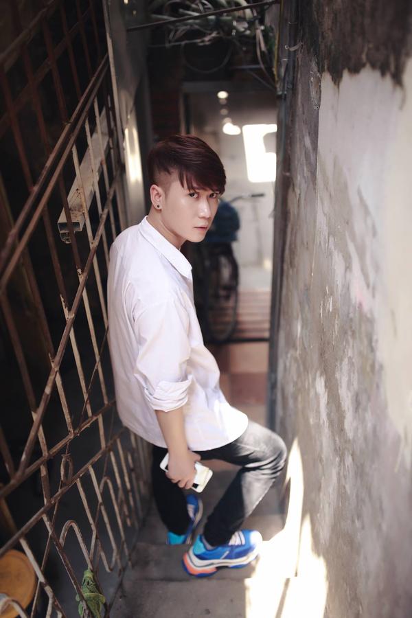 Sự đổi thay bộ tứ vlogger đình đám 1 thời qua ảnh của Việt Johan-5