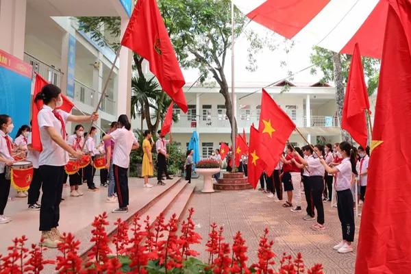 Sáng nay (5/9), 23 triệu học sinh trên cả nước khai giảng năm học mới-1