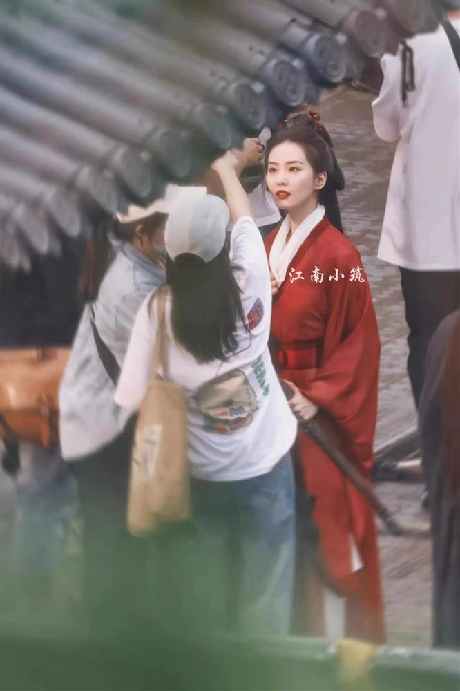 Lưu Thi Thi vừa tái xuất đã đe dọa vị trí của Dương Mịch, Triệu Lệ Dĩnh-2