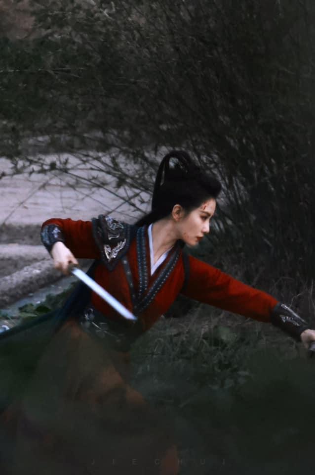 Lưu Thi Thi vừa tái xuất đã đe dọa vị trí của Dương Mịch, Triệu Lệ Dĩnh-4