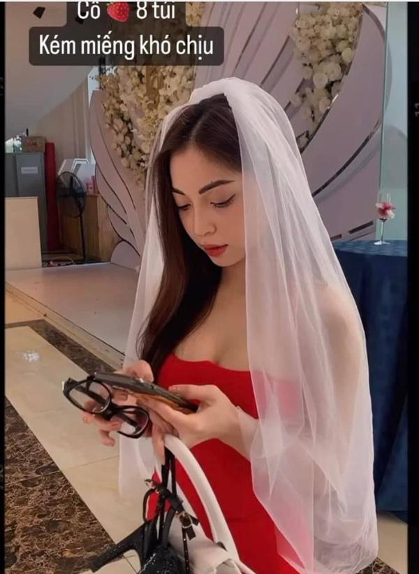 Cuộc sống bồ cũ hot girl sau 3 năm chia tay Quang Hải-6