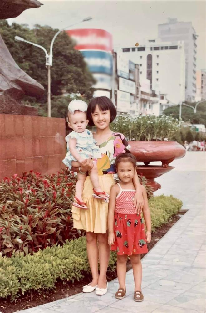 BTV Hoài Anh hiếm hoi nhắc 2 em gái xinh đẹp, giỏi giang-3