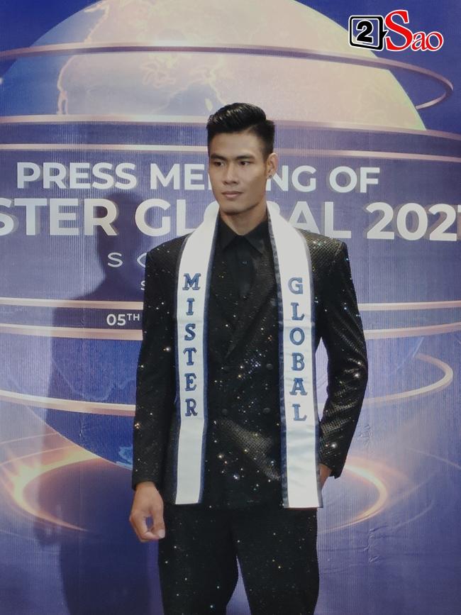 Nam vương bỏ ngôi, Danh Chiếu Linh thành Mister Global 2021-5