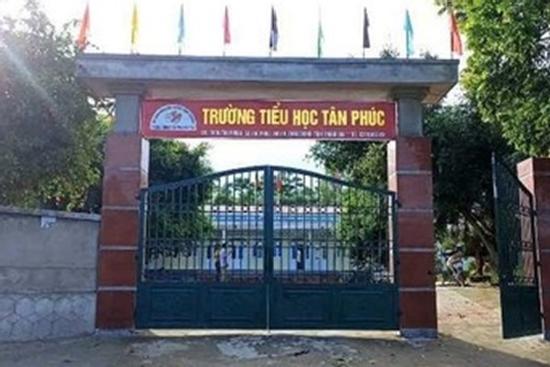 Nữ kế toán trường học bị đuổi chém trong ngày khai giảng