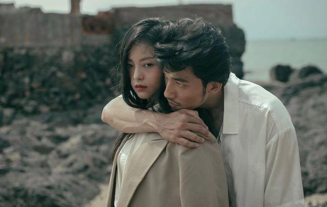 Nữ chính Lời Nguyền Huyết Ngải sau 10 năm: Xinh đẹp rạng ngời, vẫn tìm cơ hội tỏa sáng-6