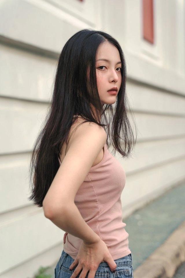 Nữ chính Lời Nguyền Huyết Ngải sau 10 năm: Xinh đẹp rạng ngời, vẫn tìm cơ hội tỏa sáng-8