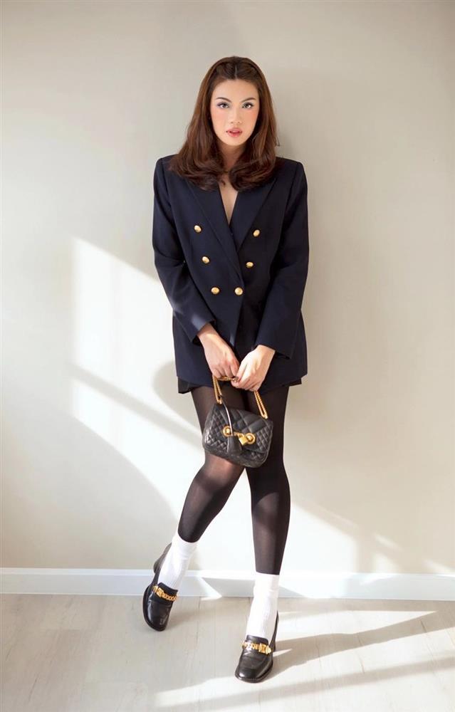 Đào Bá Lộc mặc váy, đi giày cao gót catwalk cực kỳ uyển chuyển-6