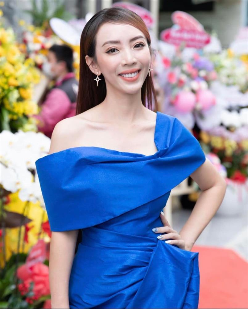 Phản ứng của Tiến Luật khi Thu Trang ăn mày quá khứ-6