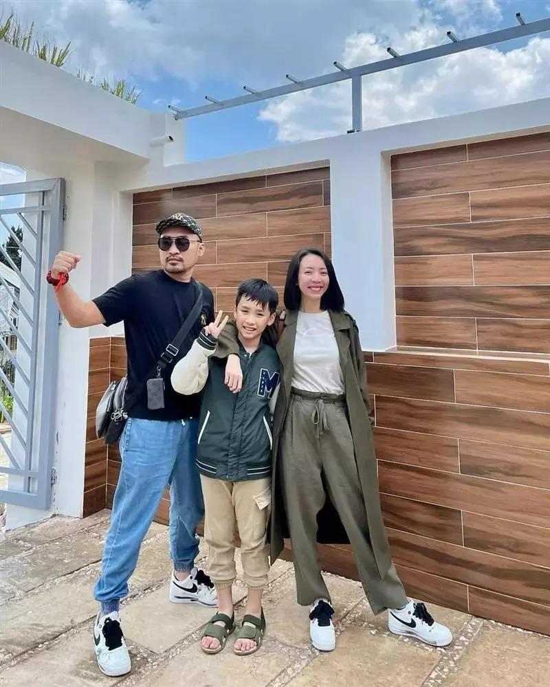 Thu Trang khoe ảnh quá khứ, nhìn có ra dáng hoa hậu hài?-10