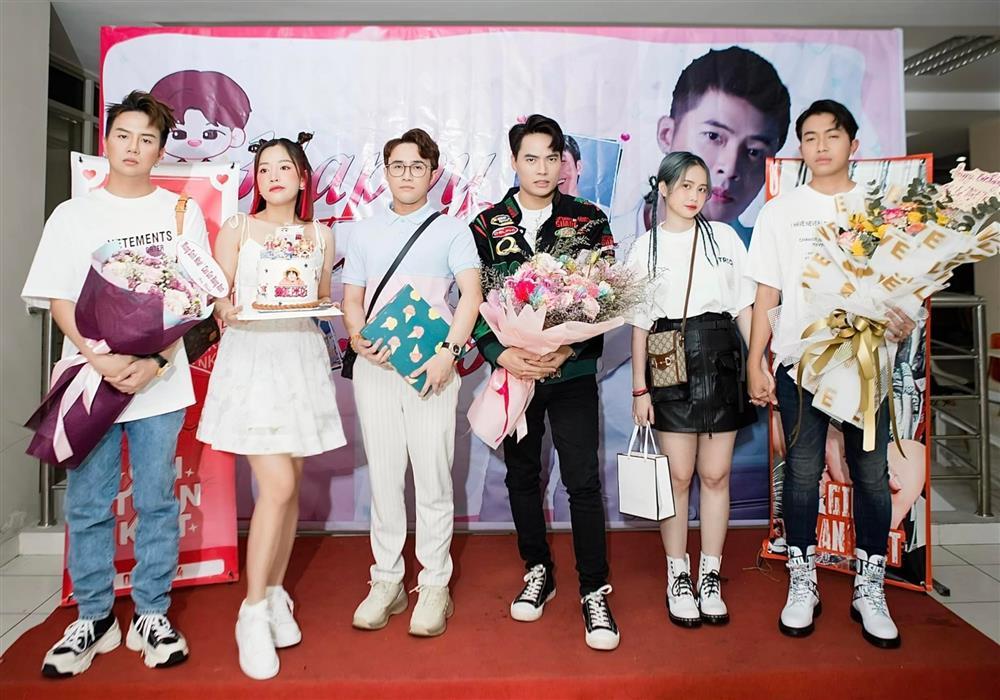 Puka chủ động khoe ảnh Gin Tuấn Kiệt, xưng hô thế nào?-2