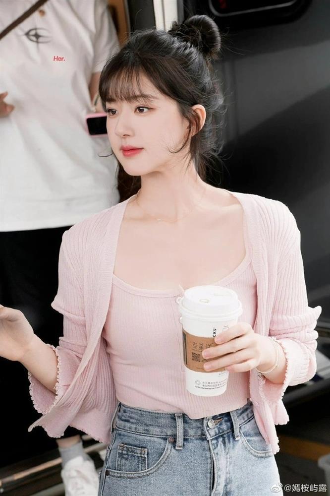 4 nữ thần thanh xuân thế hệ mới: Triệu Lộ Tư mỹ mãn bậc nhất-2