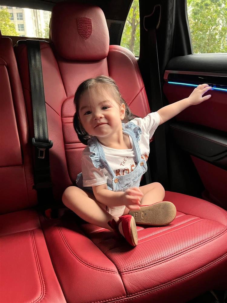 Trần Bảo Sơn hiếm hoi khoe con út, bất ngờ ngoại hình-4