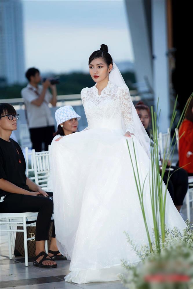 Hot girl Trứng rán Thanh Tâm lấy chồng sau khi thi hoa hậu?-6