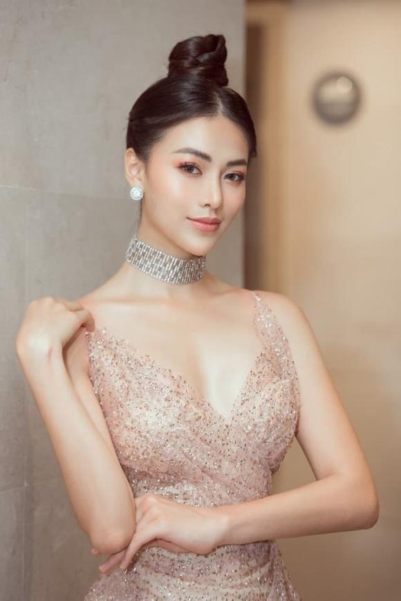 Hoa hậu Phương Khánh mặc đồ bộ đi chợ như mẹ bỉm-11